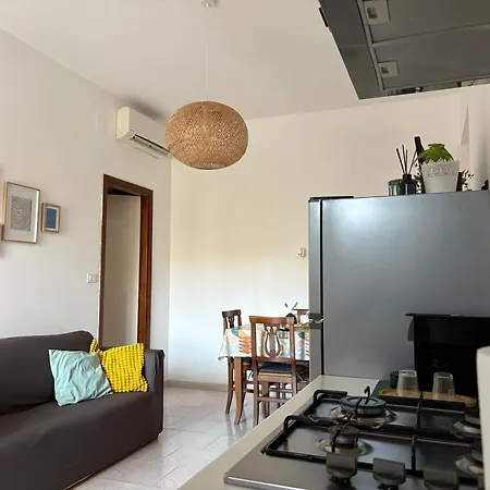 Lorena _piccolo A Due Passi Dal Mare Apartamento